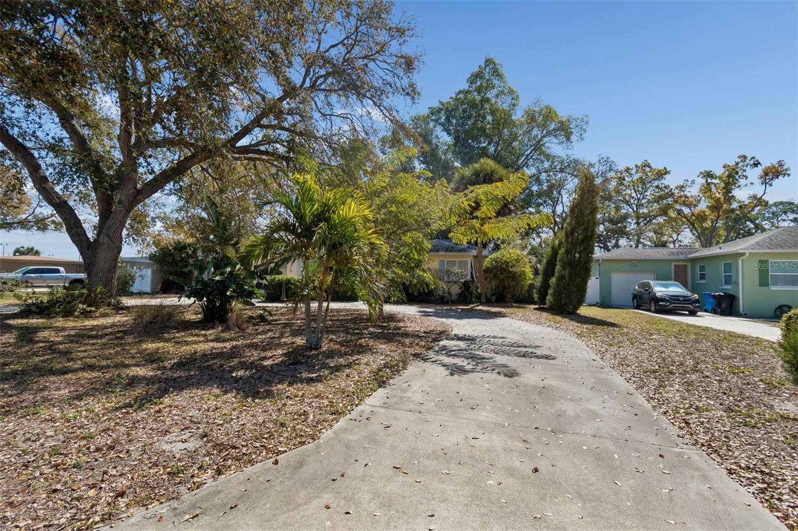 2120 CORONADA WAY S, ST PETERSBURG, FL — photo 9