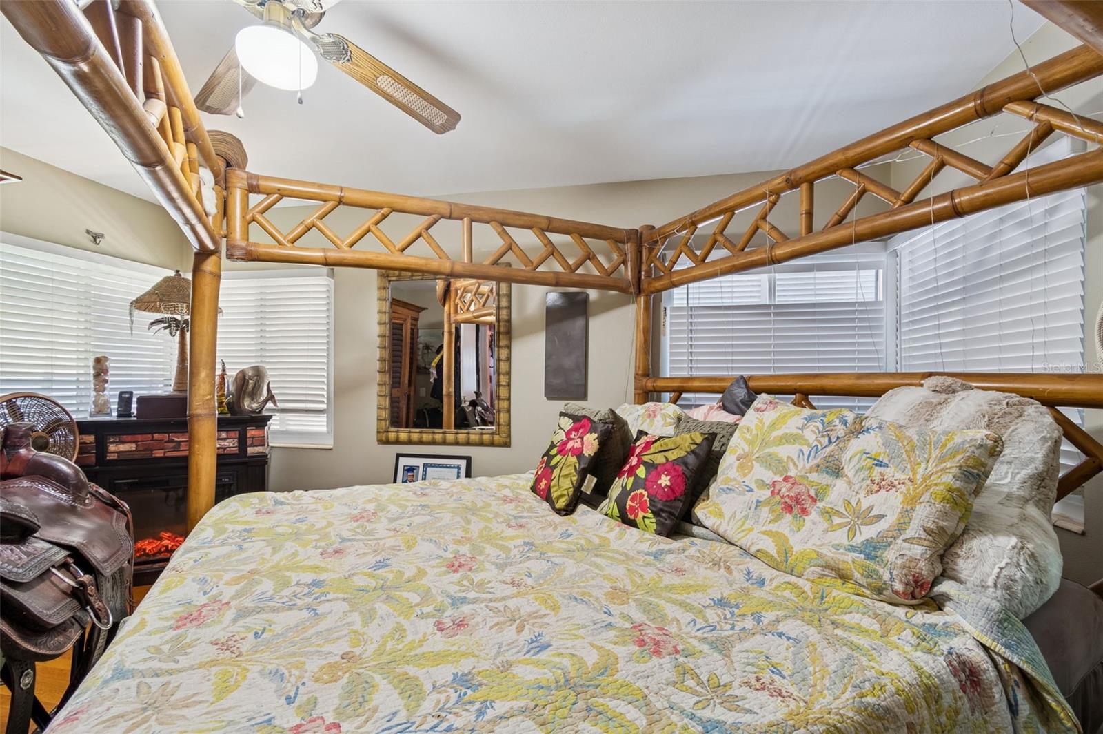 2120 CORONADA WAY S, ST PETERSBURG, FL — photo 43
