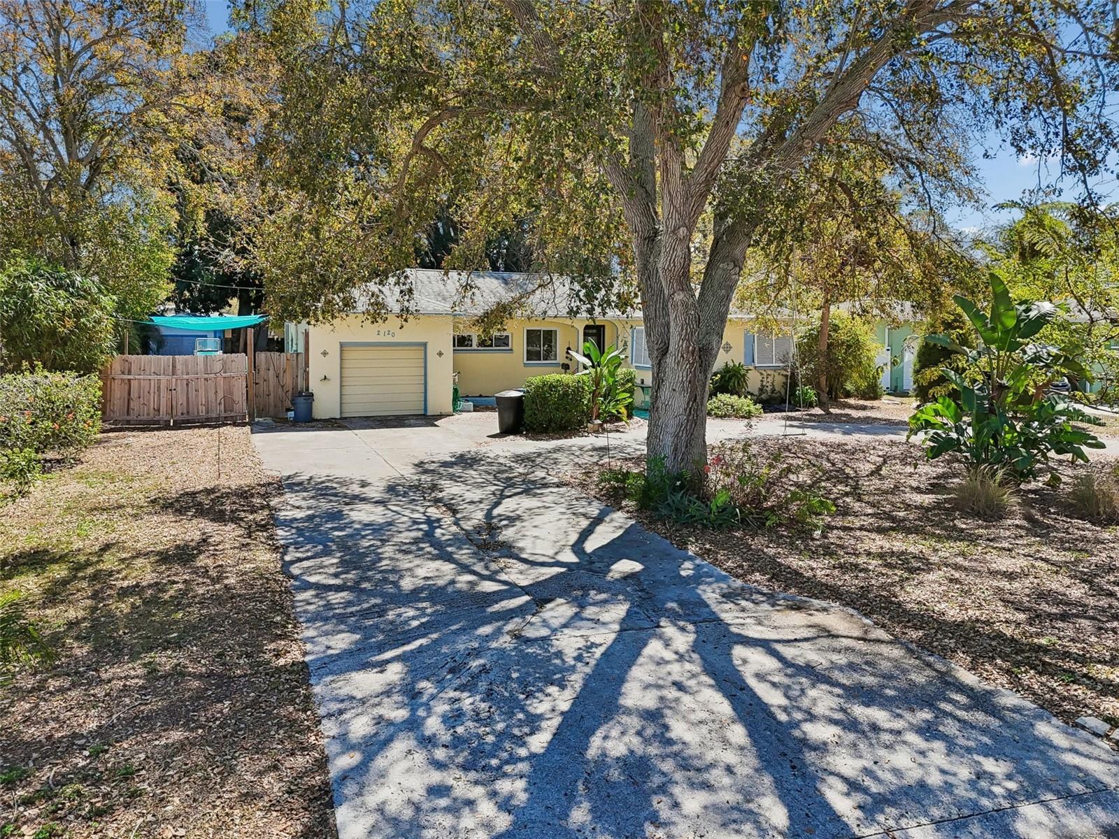 2120 CORONADA WAY S, ST PETERSBURG, FL — photo 61