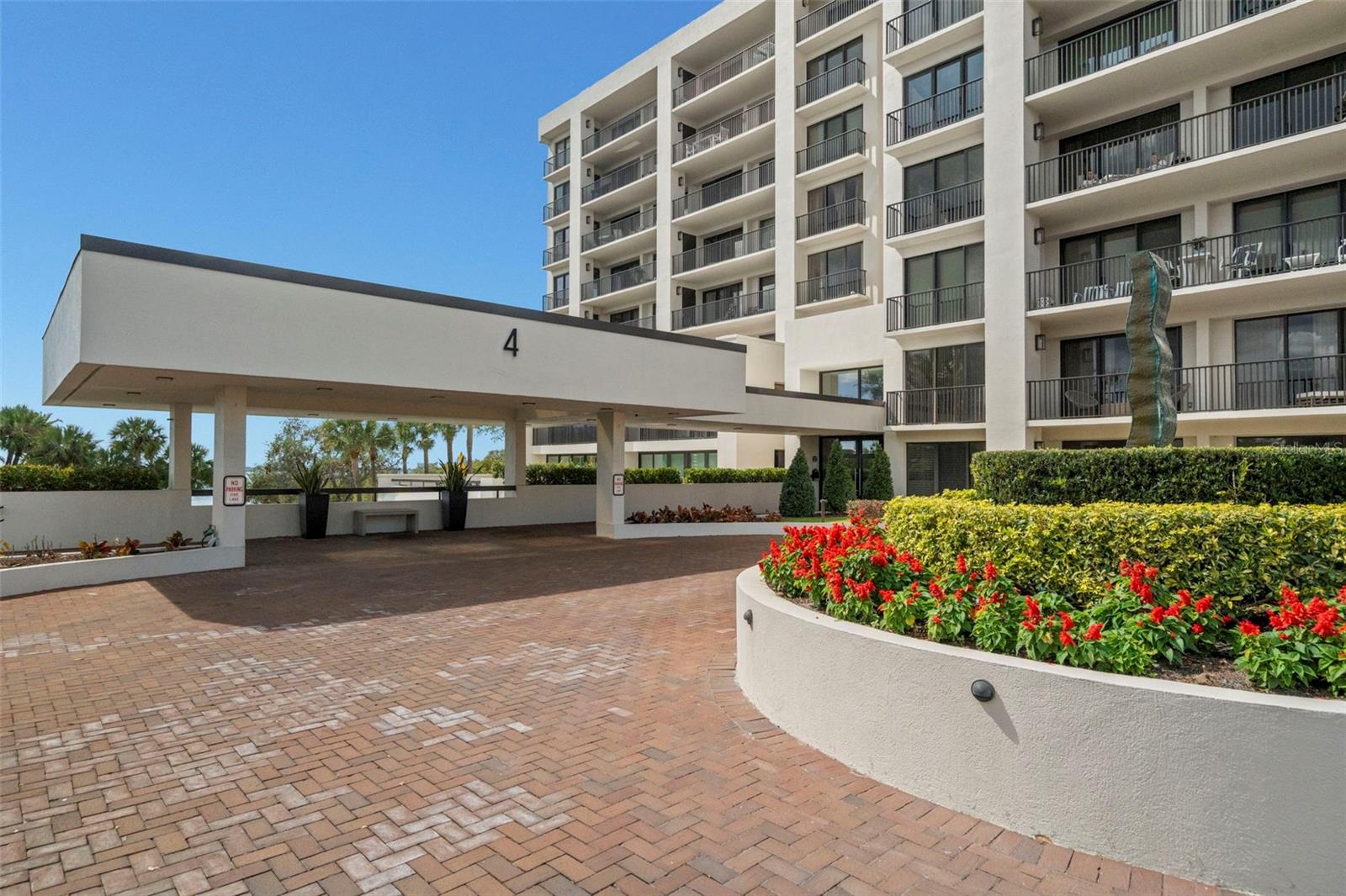 4 BELLEVIEW BLVD #108, BELLEAIR, FL — photo 2