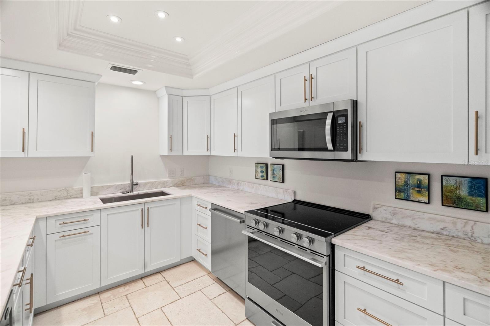 4 BELLEVIEW BLVD #108, BELLEAIR, FL — photo 5