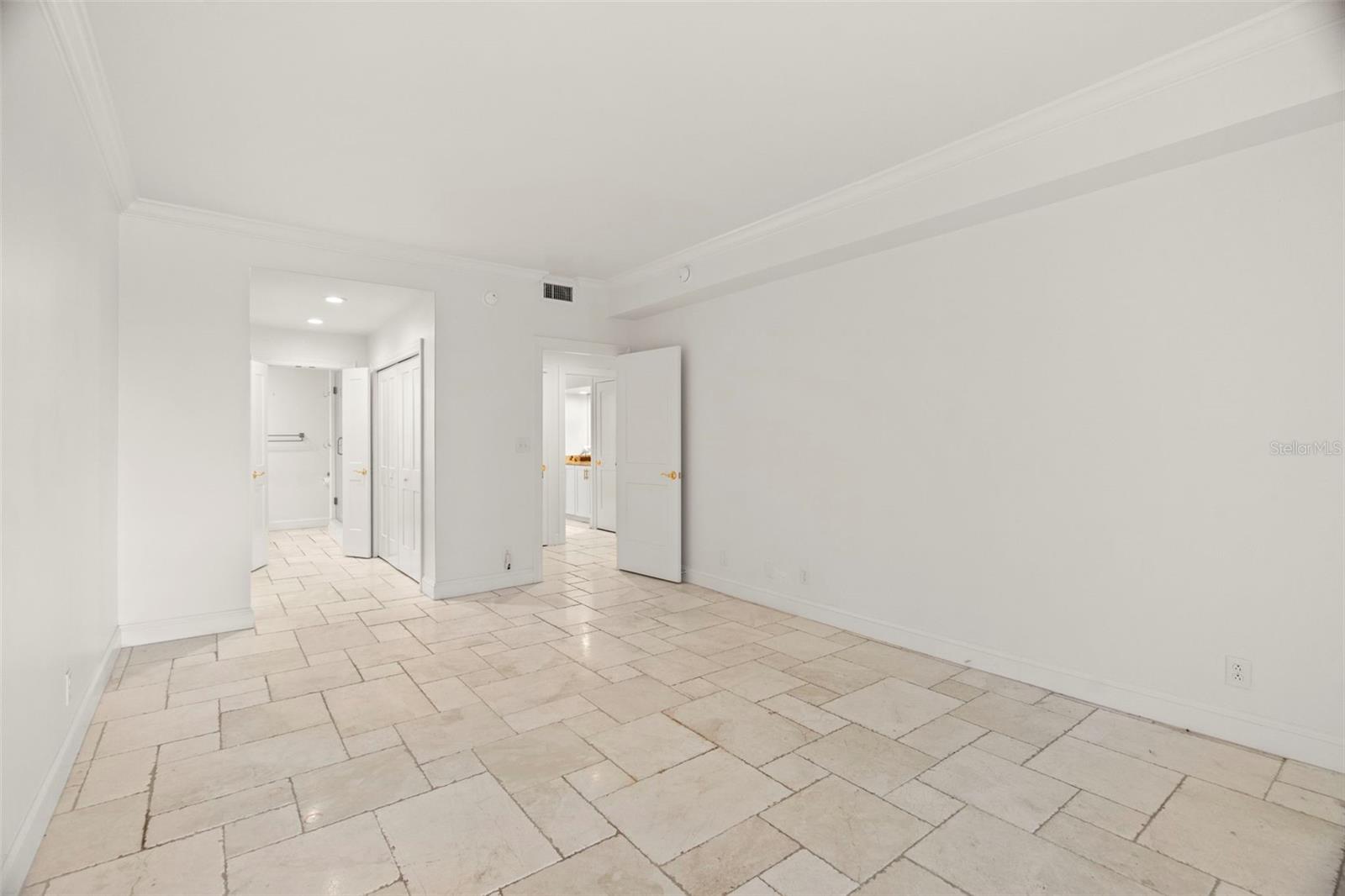4 BELLEVIEW BLVD #108, BELLEAIR, FL — photo 15