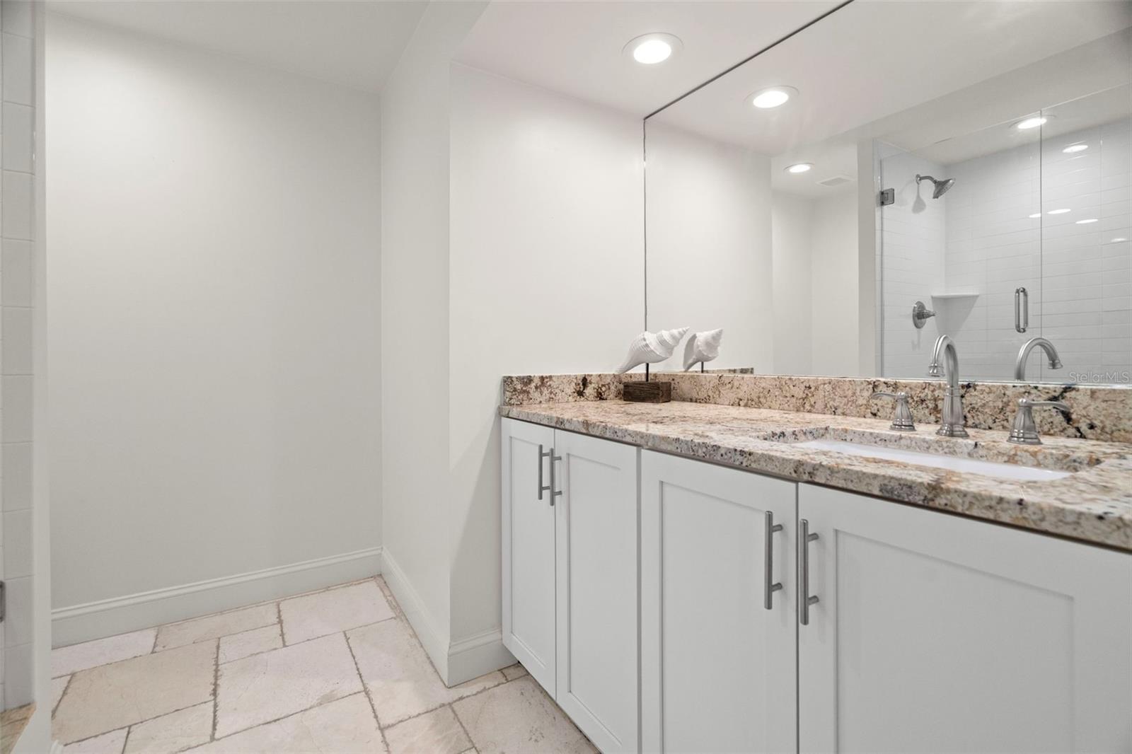 4 BELLEVIEW BLVD #108, BELLEAIR, FL — photo 24