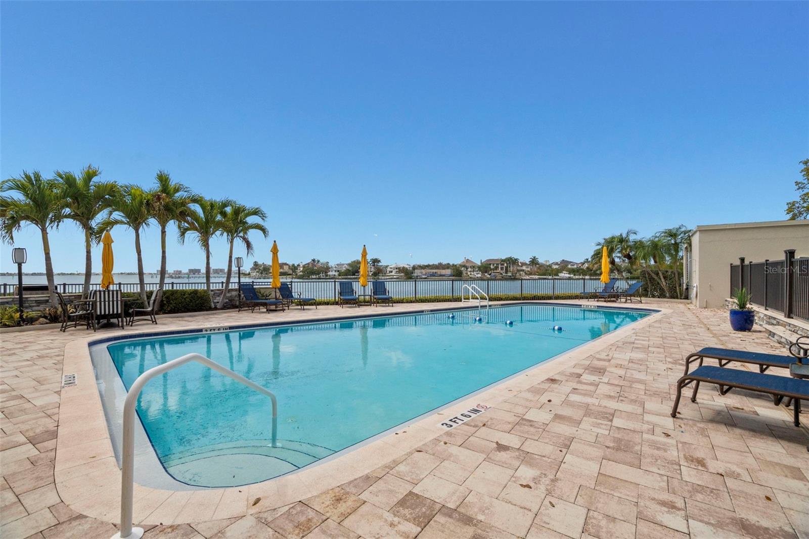 4 BELLEVIEW BLVD #108, BELLEAIR, FL — photo 39