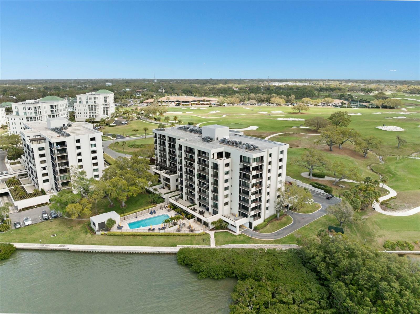 4 BELLEVIEW BLVD #108, BELLEAIR, FL — photo 45