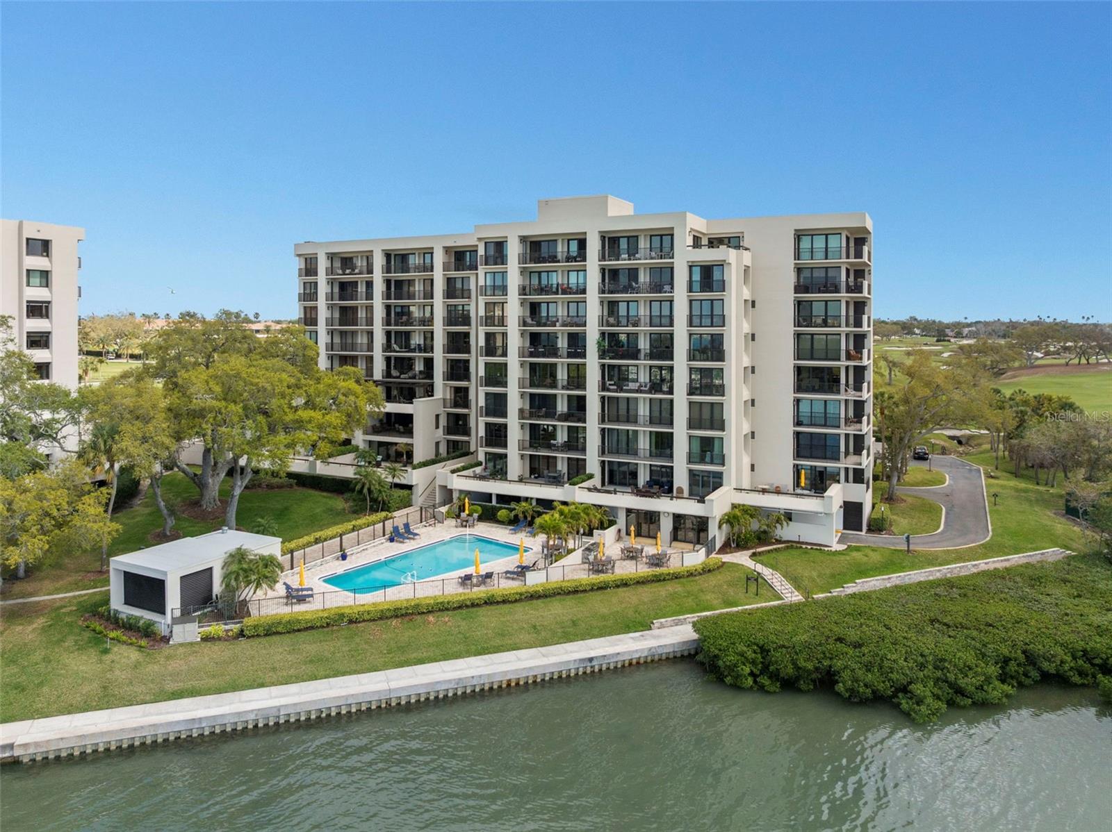 4 BELLEVIEW BLVD #108, BELLEAIR, FL — photo 47