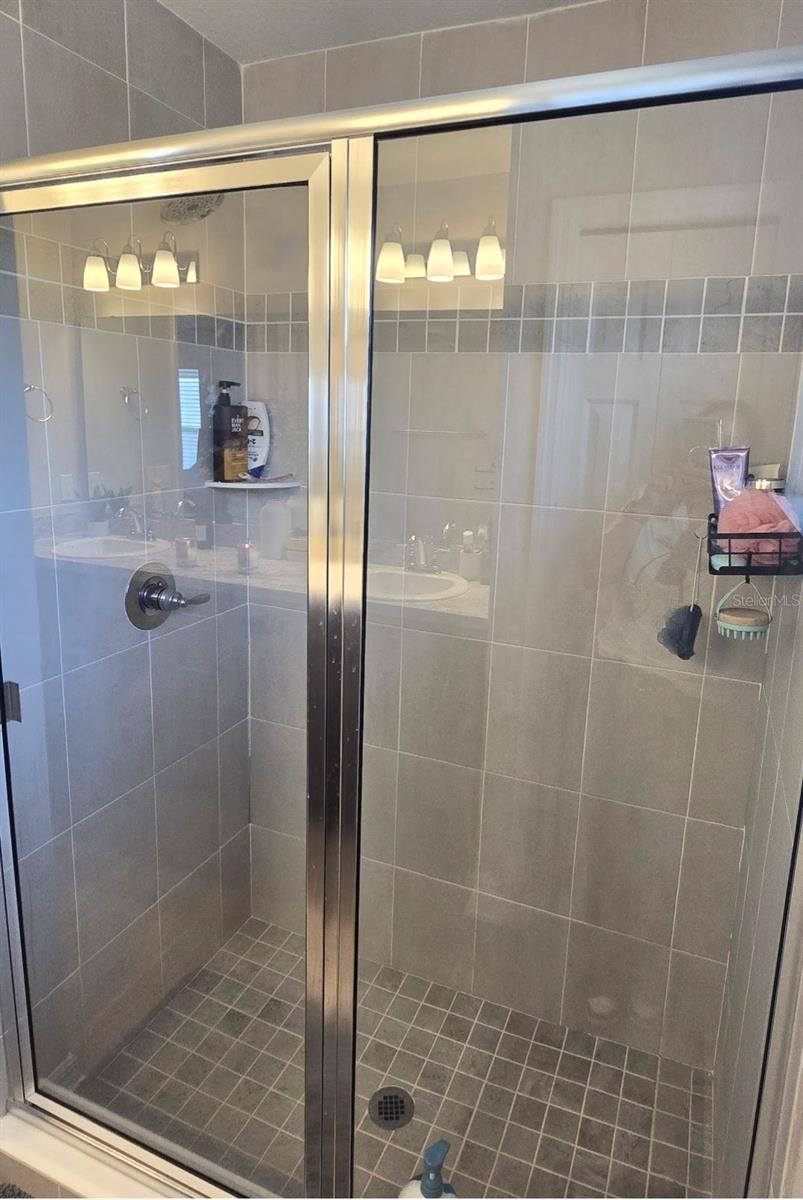 1540 FLEUR DR, DAVENPORT, FL — photo 11