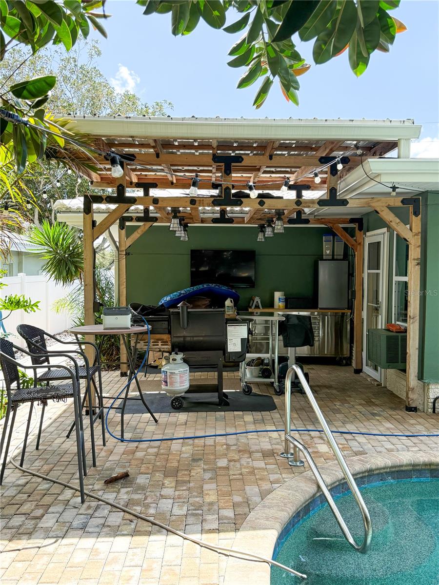 2058 NURSERY RD, CLEARWATER, FL — photo 12