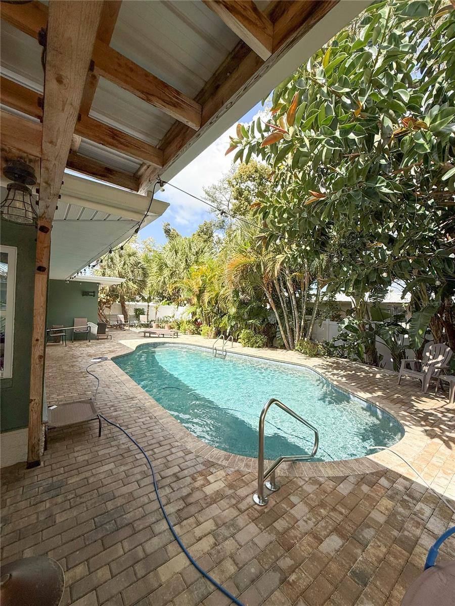 2058 NURSERY RD, CLEARWATER, FL — photo 15