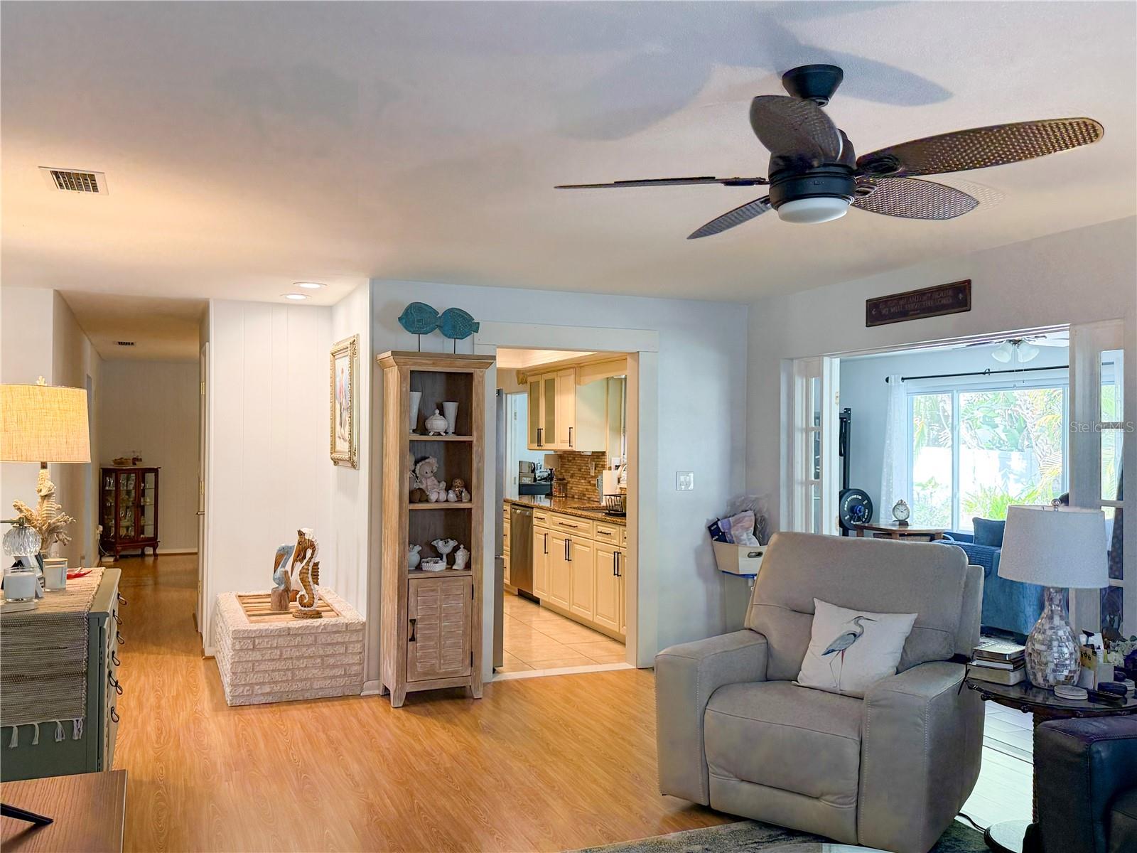 2058 NURSERY RD, CLEARWATER, FL — photo 36