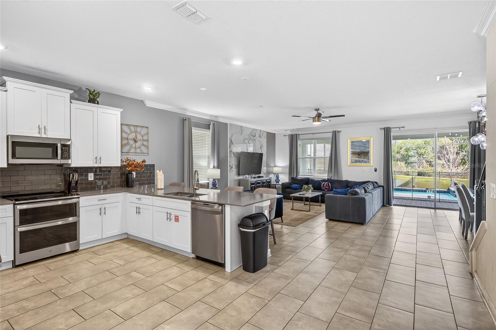 2901 PROTAGONIST ST, KISSIMMEE, FL — photo 9