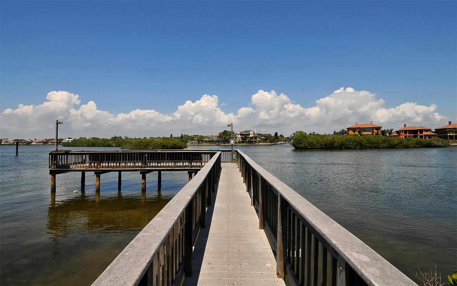 1200 EAST PEPPERTREE LANE #302, SARASOTA, FL — photo 31