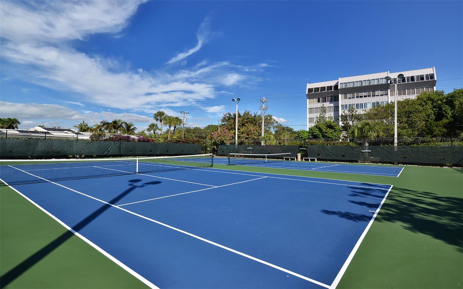 1200 EAST PEPPERTREE LANE #302, SARASOTA, FL — photo 33