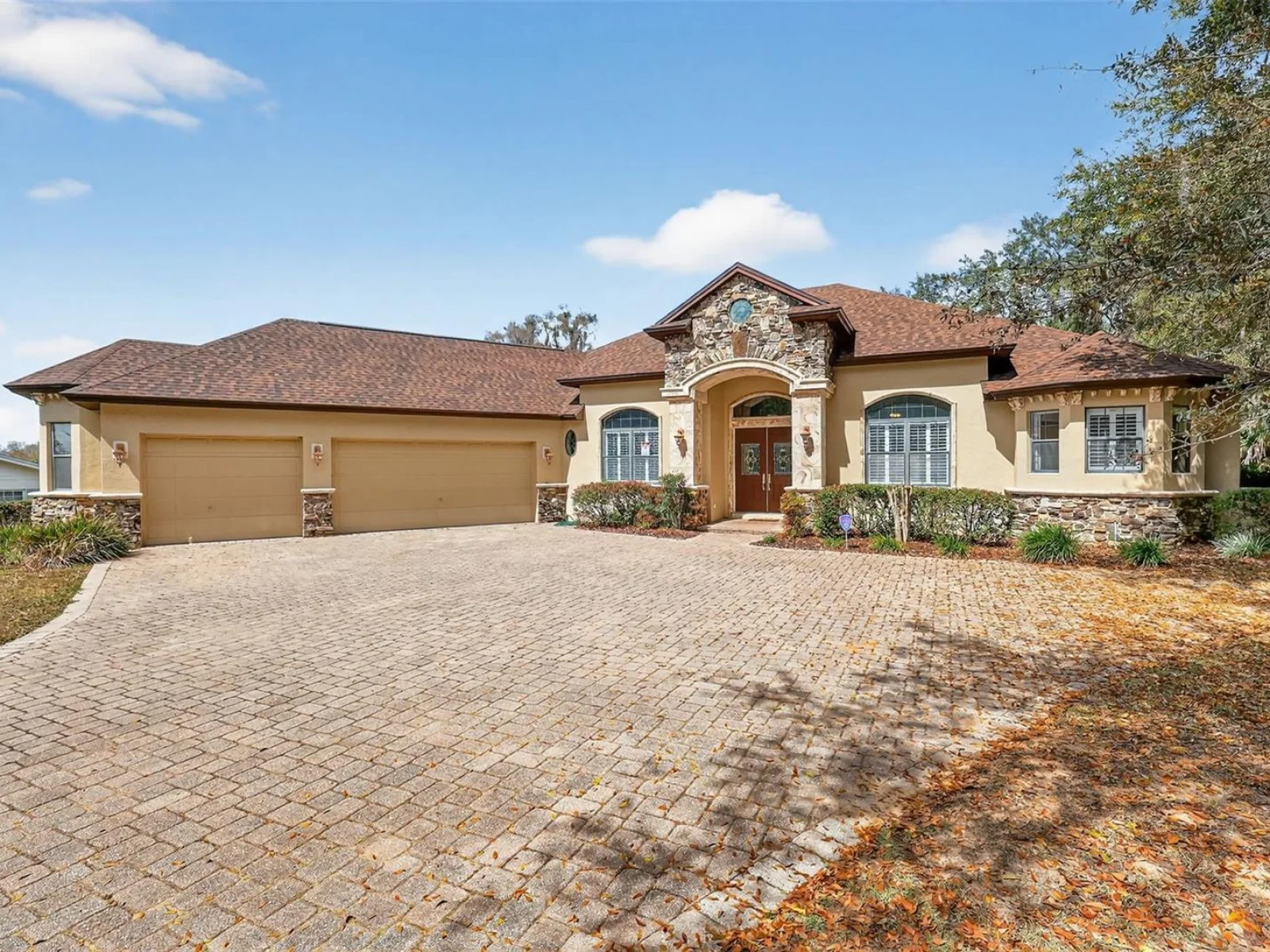 2007 COUNTRY CLUB DR, EUSTIS, FL — photo 9