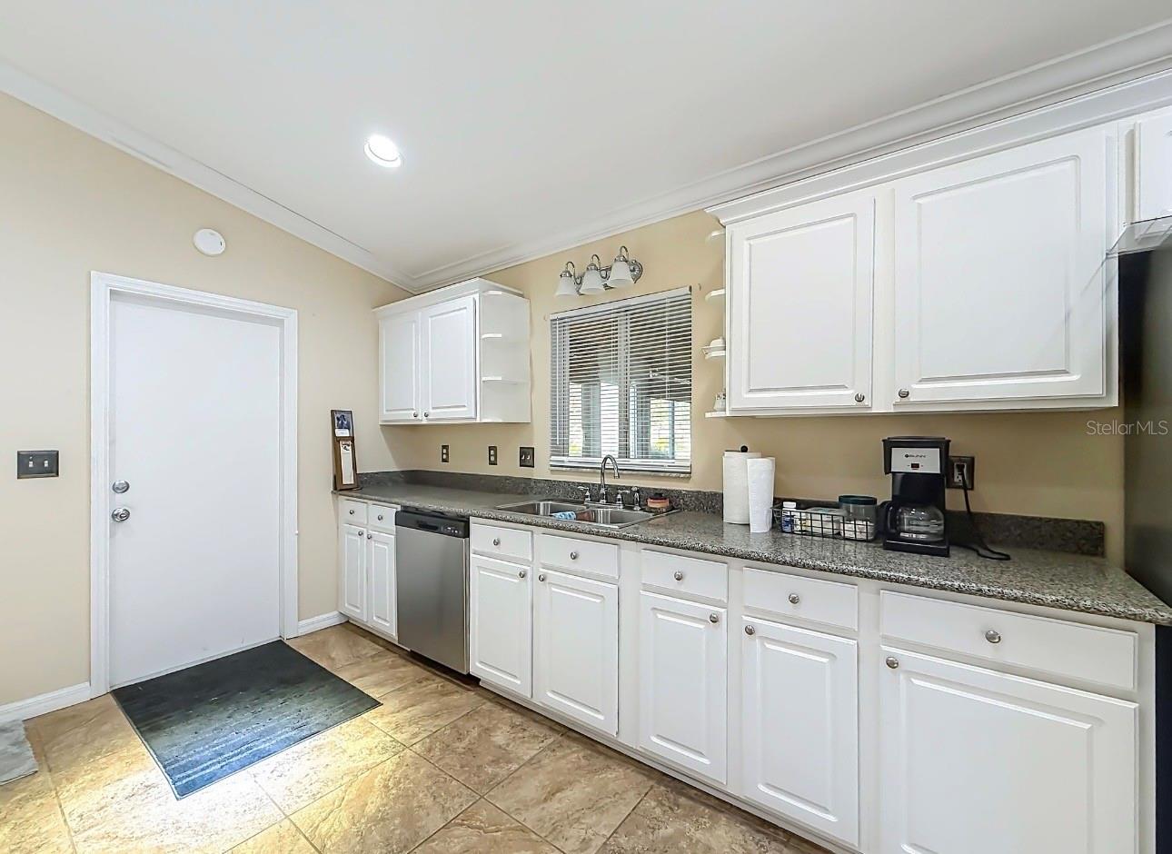 9845 SE 138TH LOOP, SUMMERFIELD, FL — photo 14