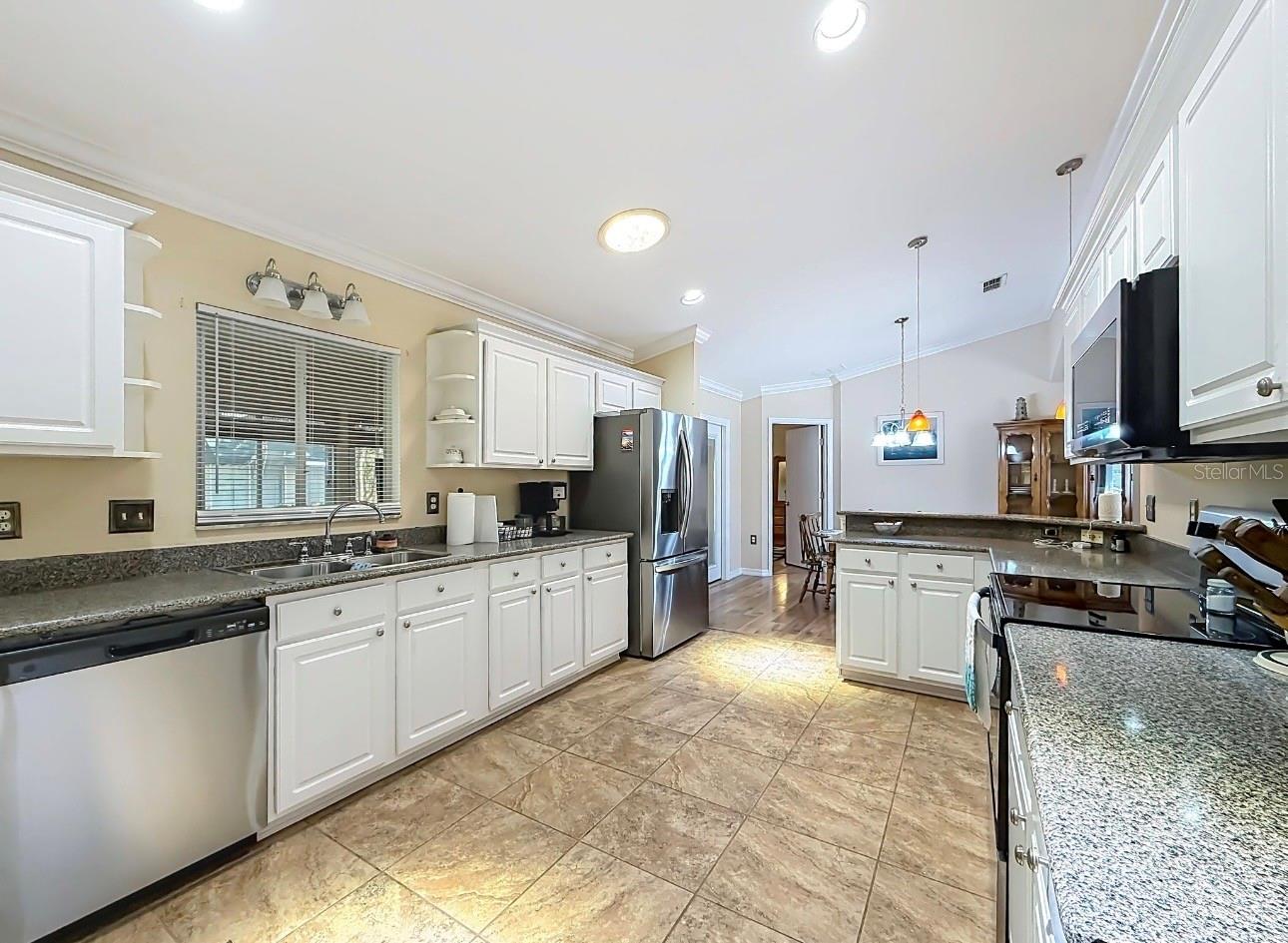 9845 SE 138TH LOOP, SUMMERFIELD, FL — photo 15