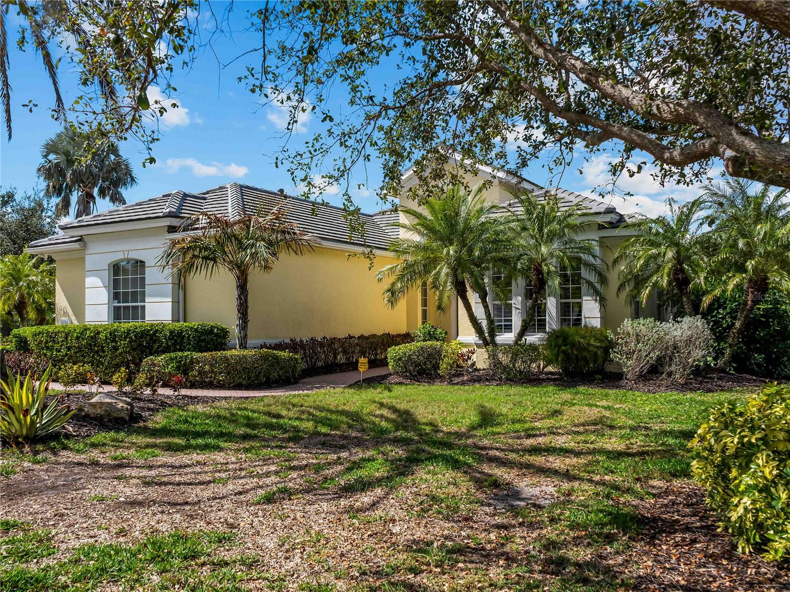 8316 ABINGDON CT, BRADENTON, FL