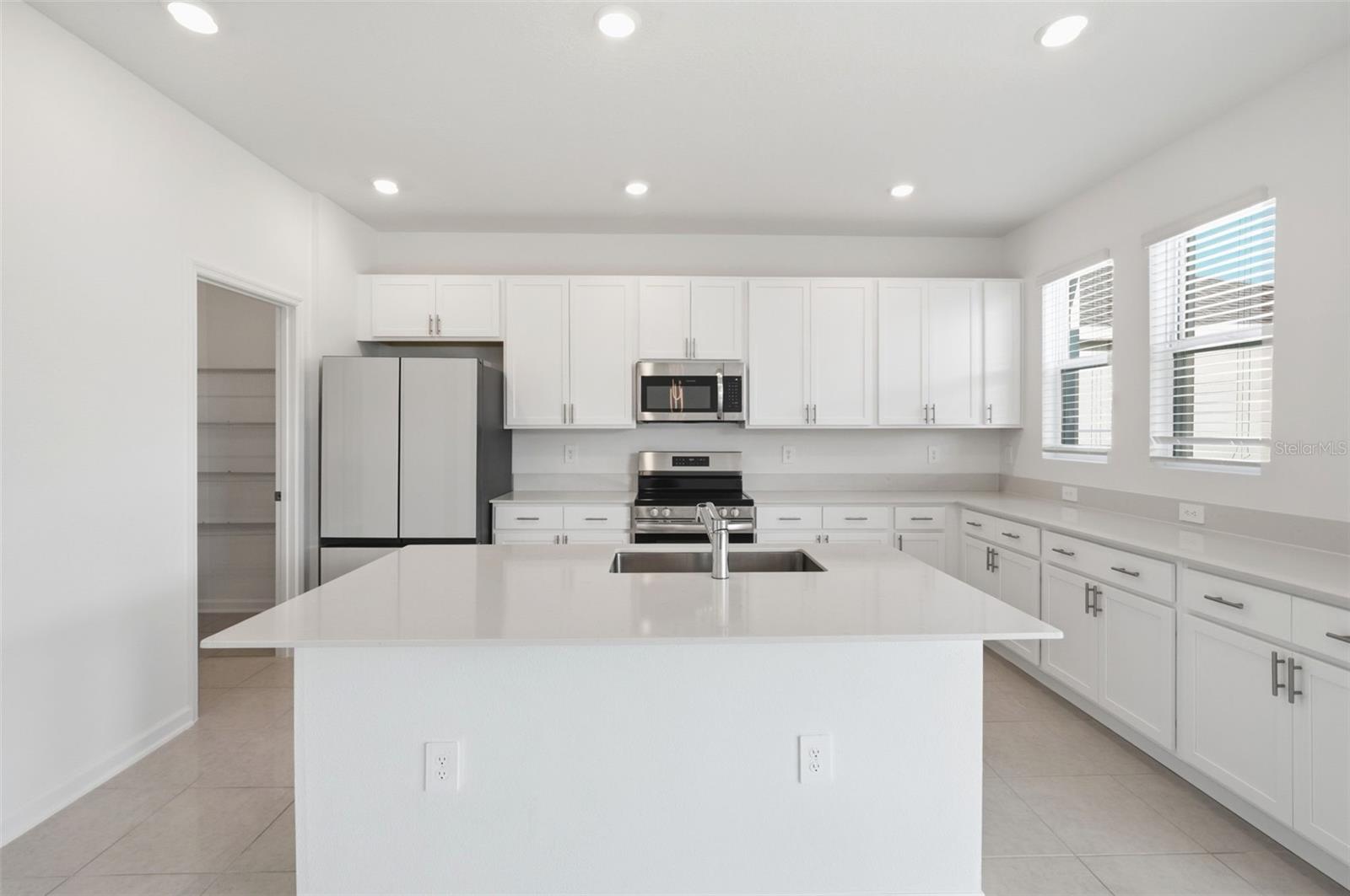 694 PERONI AVE, DEBARY, FL — photo 14