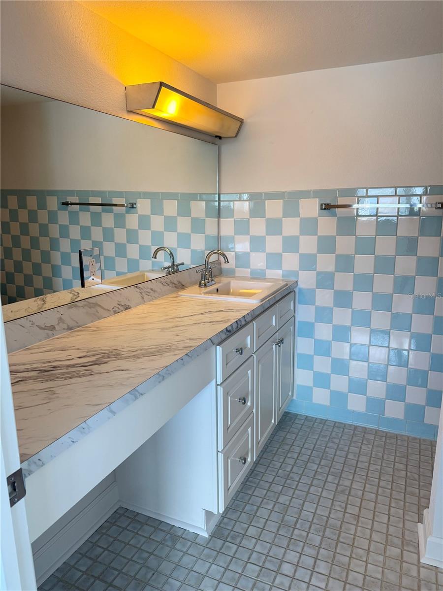 7425 BAY ISLAND DR S #103, SOUTH PASADENA, FL — photo 11