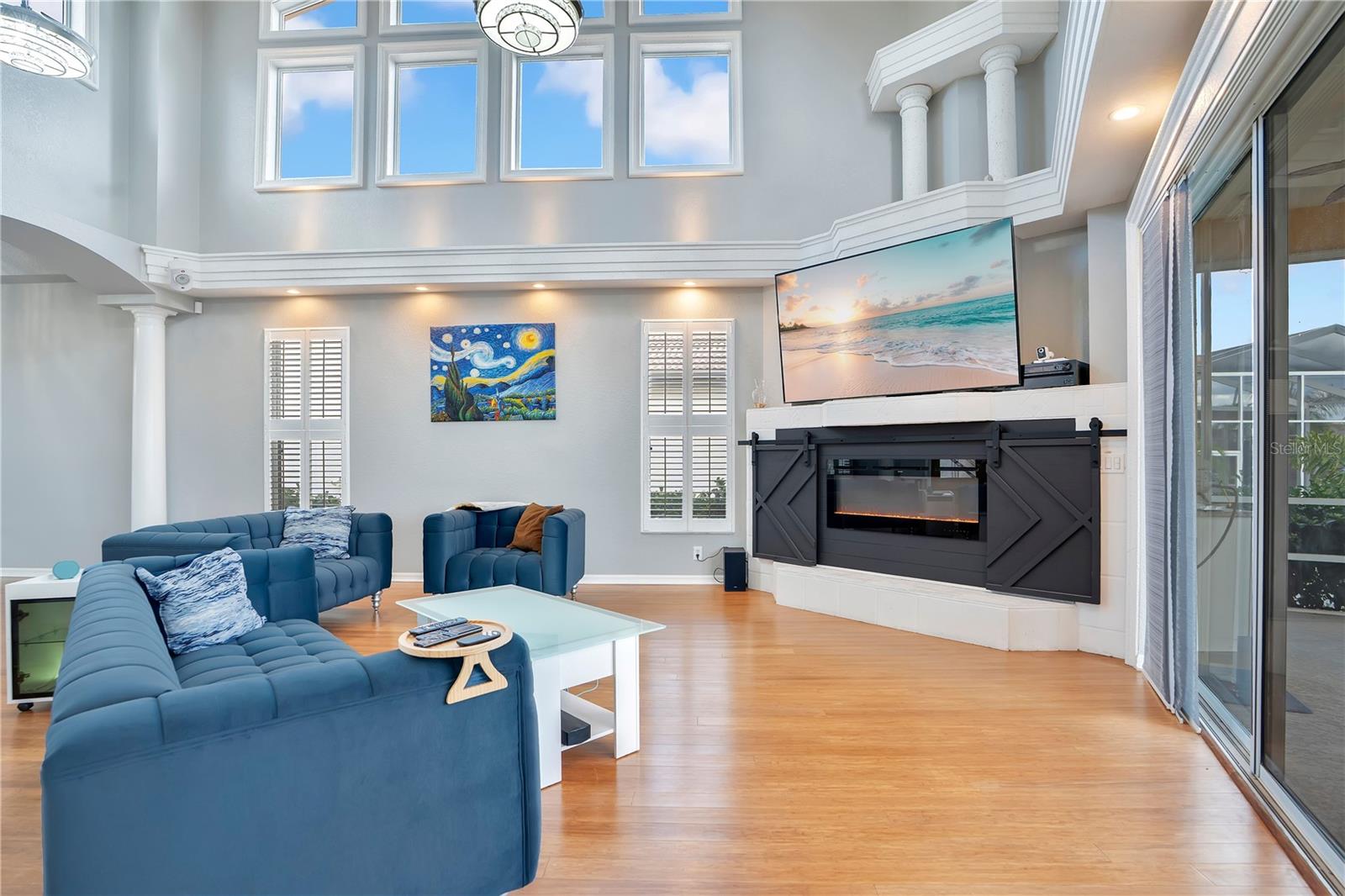 934 SYMPHONY ISLES BLVD, APOLLO BEACH, FL — photo 5