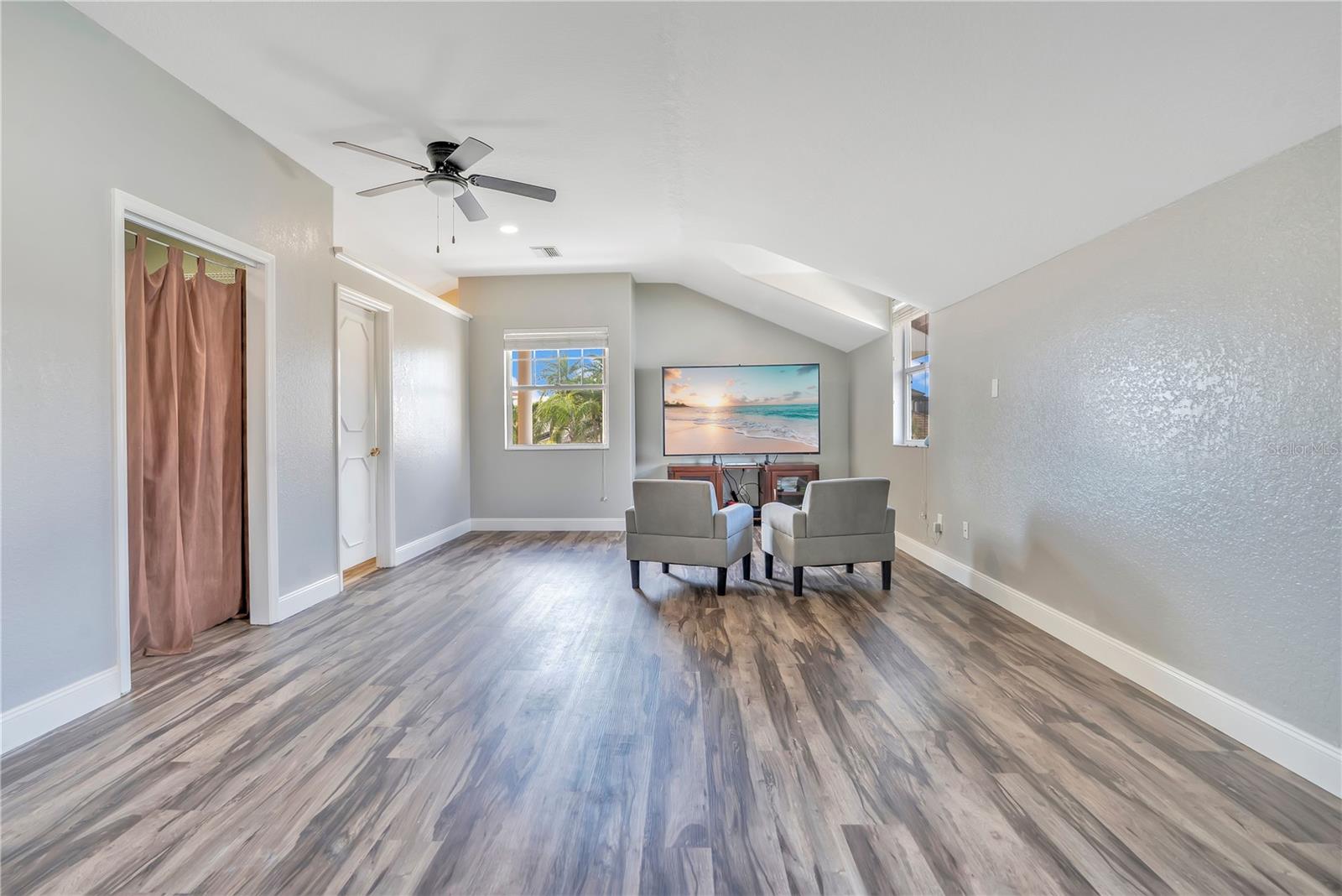 934 SYMPHONY ISLES BLVD, APOLLO BEACH, FL — photo 39