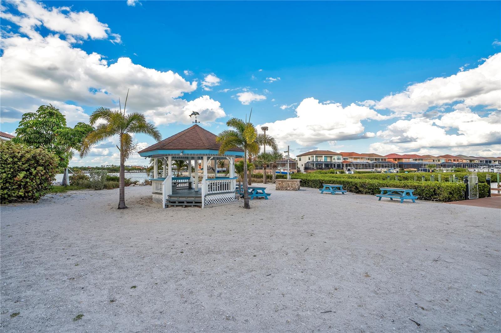 934 SYMPHONY ISLES BLVD, APOLLO BEACH, FL — photo 60
