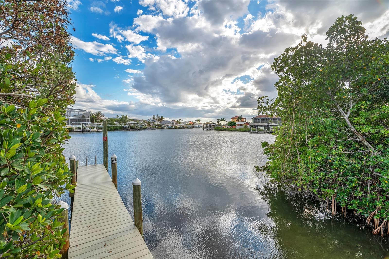 934 SYMPHONY ISLES BLVD, APOLLO BEACH, FL — photo 67