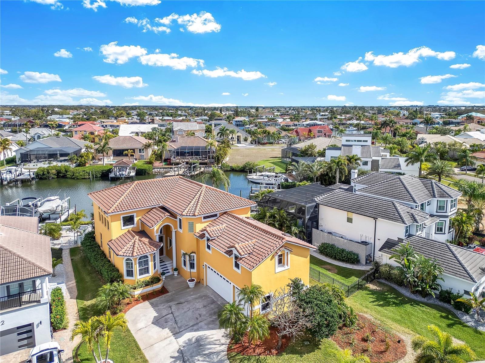 934 SYMPHONY ISLES BLVD, APOLLO BEACH, FL — photo 70