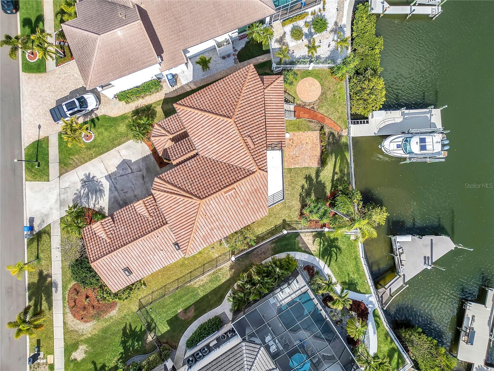 934 SYMPHONY ISLES BLVD, APOLLO BEACH, FL — photo 71