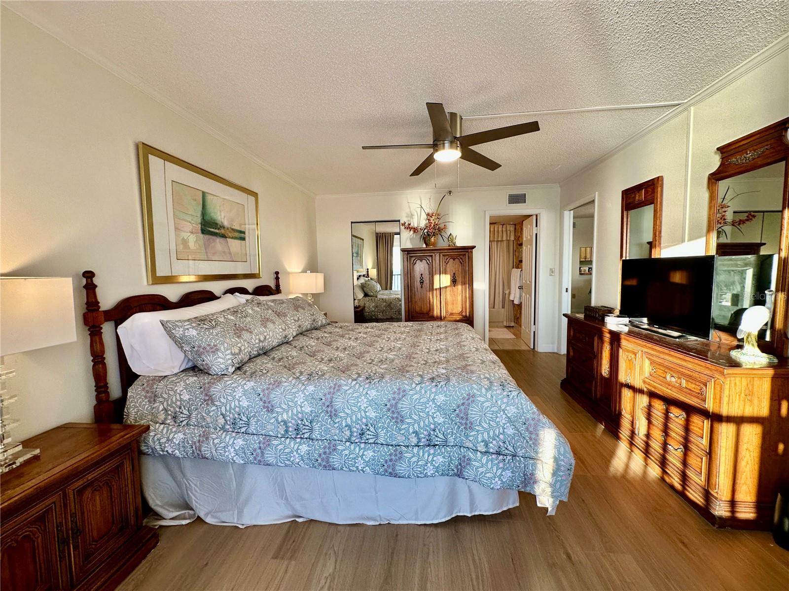 15462 GULF BLVD #501, MADEIRA BEACH, FL — photo 12