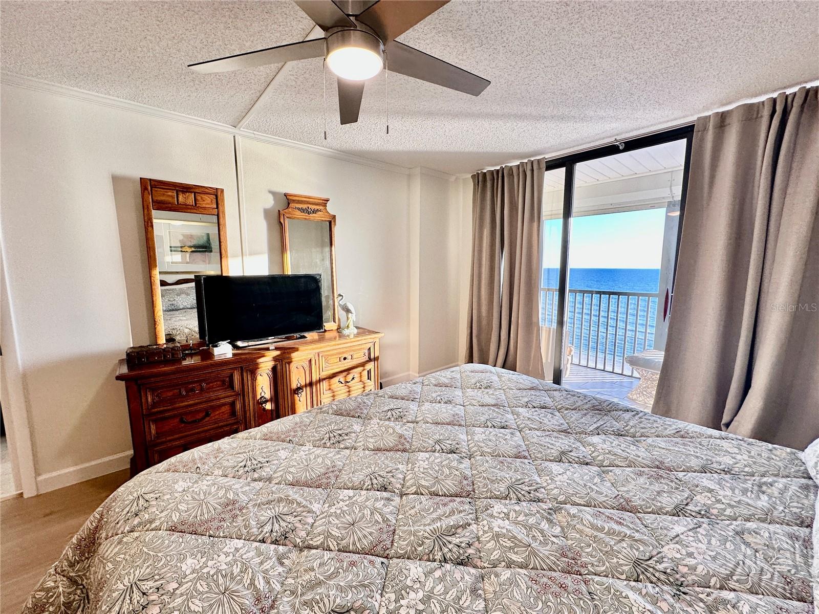 15462 GULF BLVD #501, MADEIRA BEACH, FL — photo 17