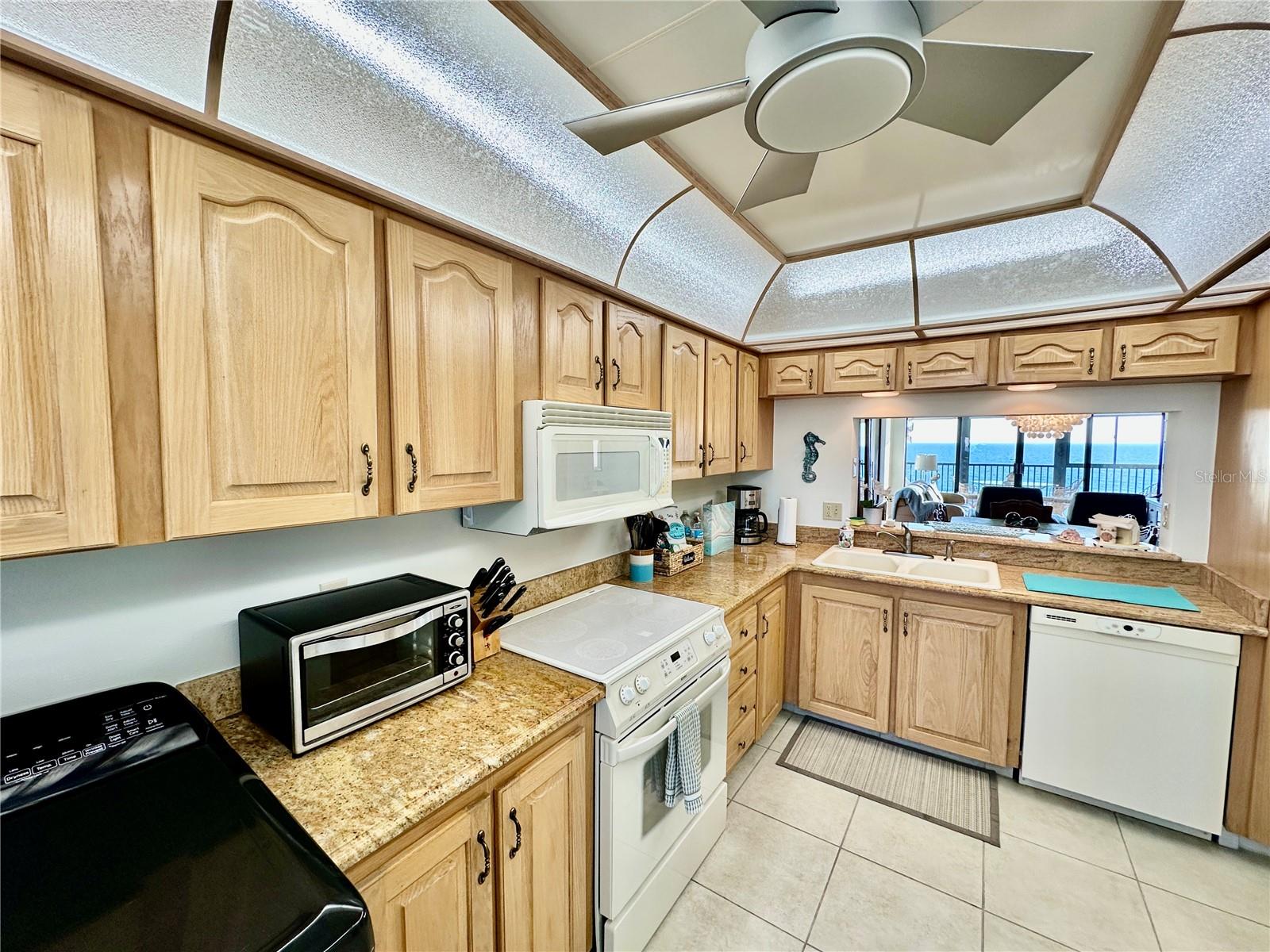15462 GULF BLVD #501, MADEIRA BEACH, FL — photo 67