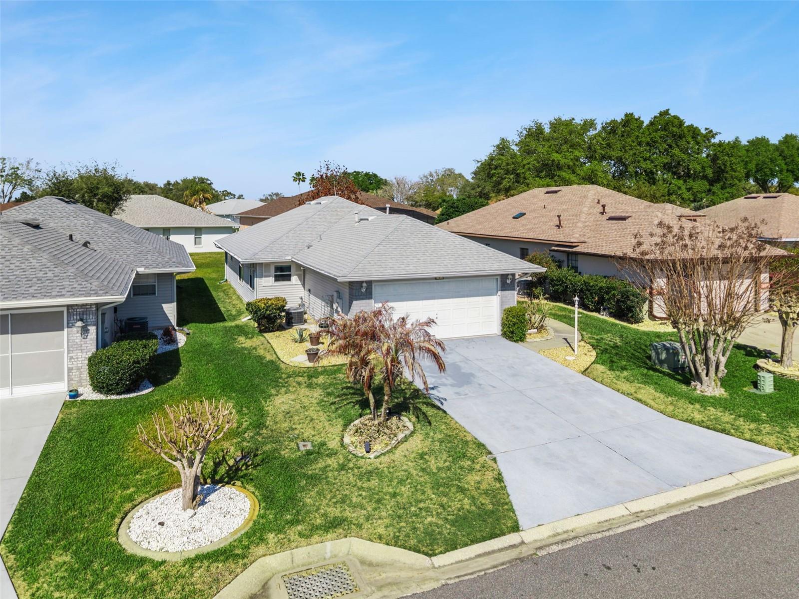 21617 QUEEN ELIZABETH CT, LEESBURG, FL