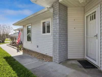 21617 QUEEN ELIZABETH CT — photo 9