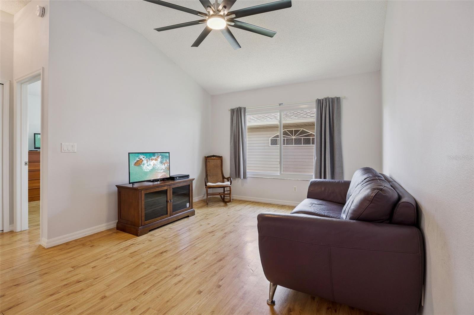 21617 QUEEN ELIZABETH CT, LEESBURG, FL — photo 14