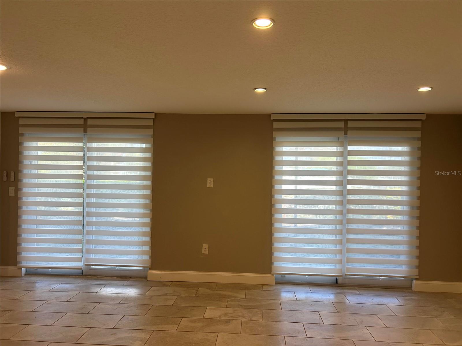 8802 BAY POINTE DR #102, TAMPA, FL — photo 12