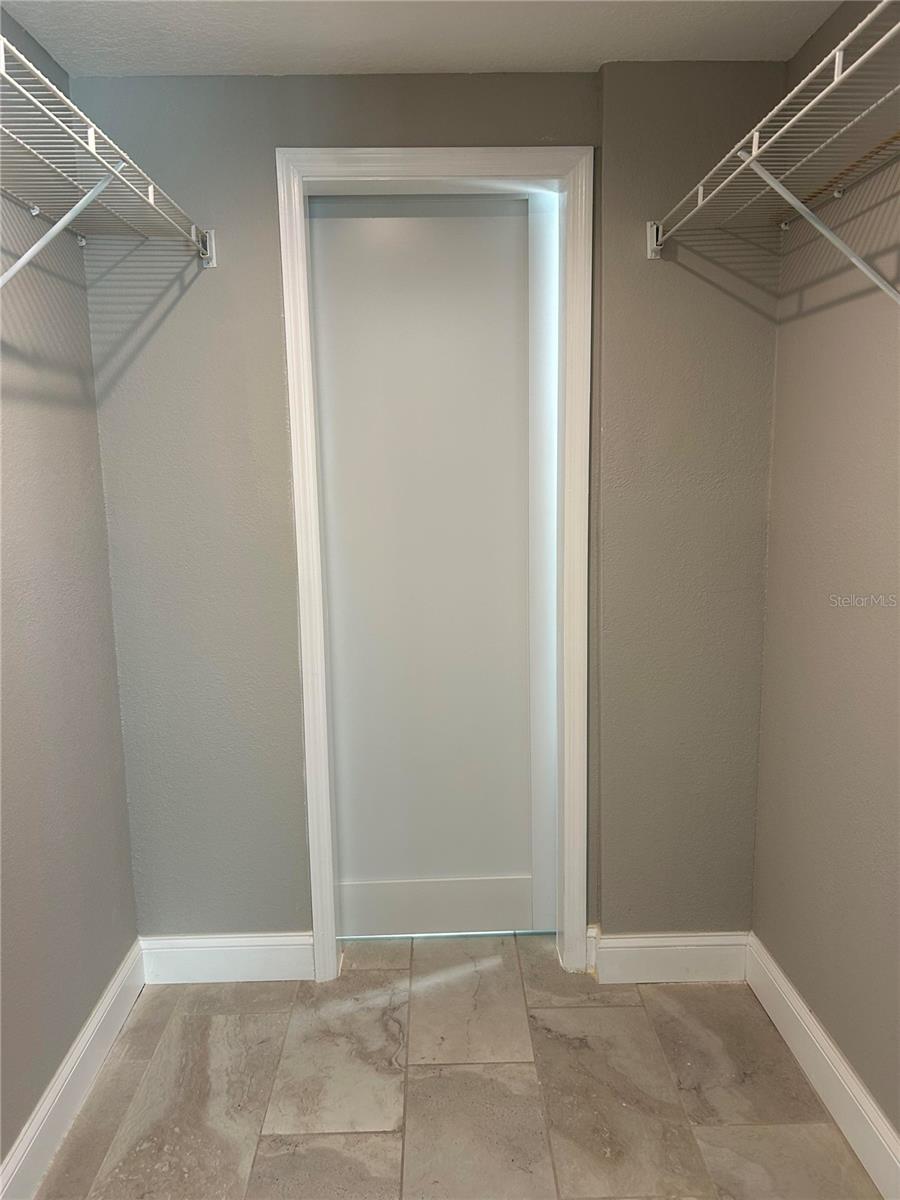 8802 BAY POINTE DR #102, TAMPA, FL — photo 16