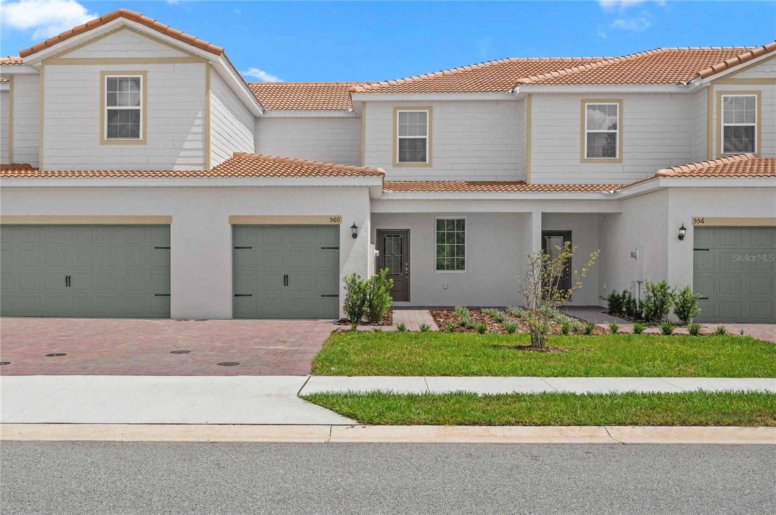 560 BAY LEAF DR, POINCIANA, FL