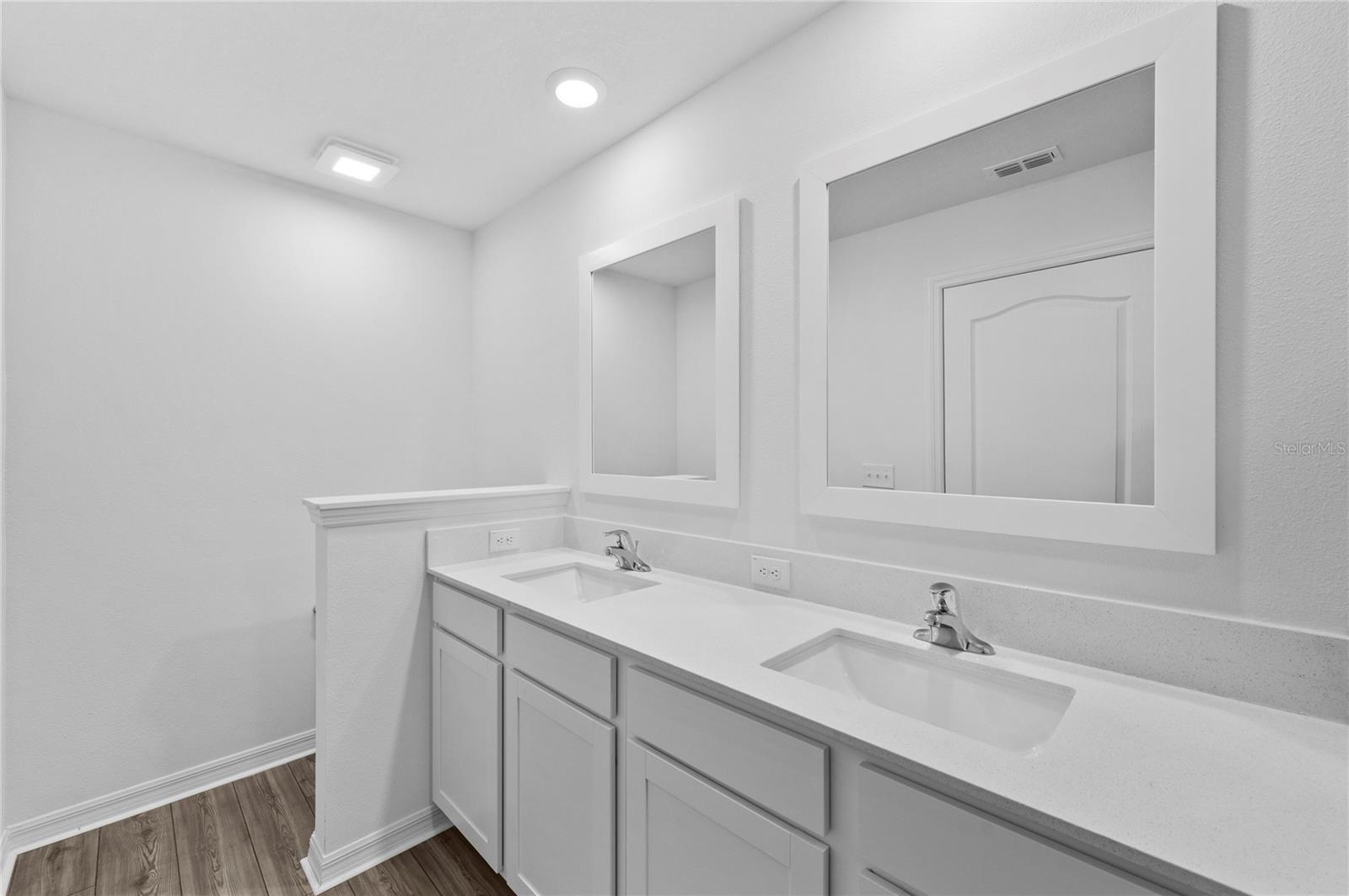 560 BAY LEAF DR, POINCIANA, FL — photo 17