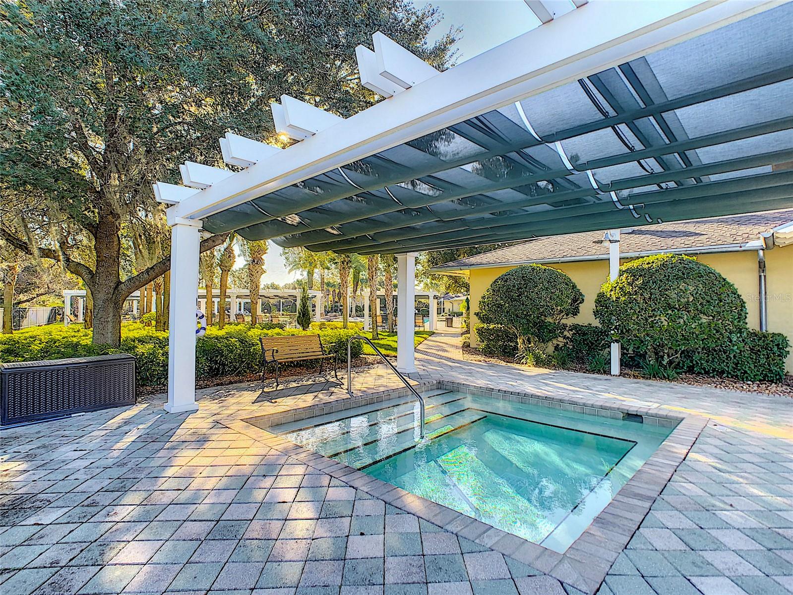 138 OLD MOSS CIR, DELAND, FL — photo 45