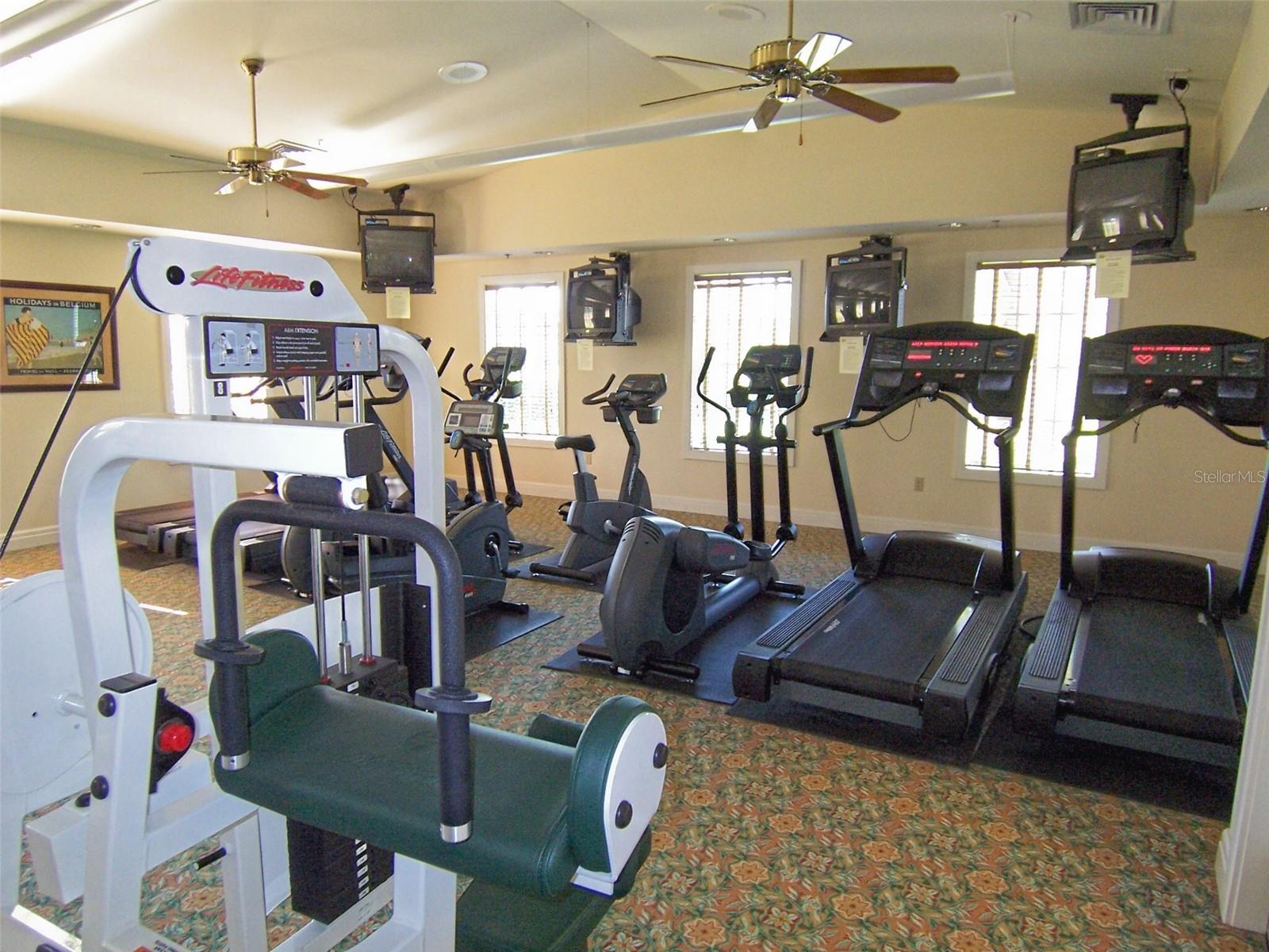 138 OLD MOSS CIR, DELAND, FL — photo 47