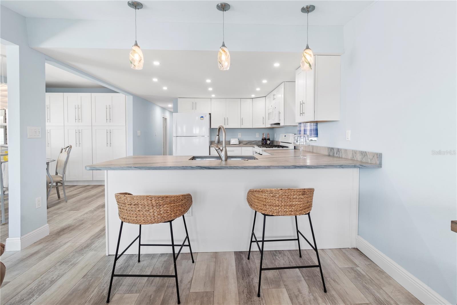 2812 14TH ST W, PALMETTO, FL — photo 13