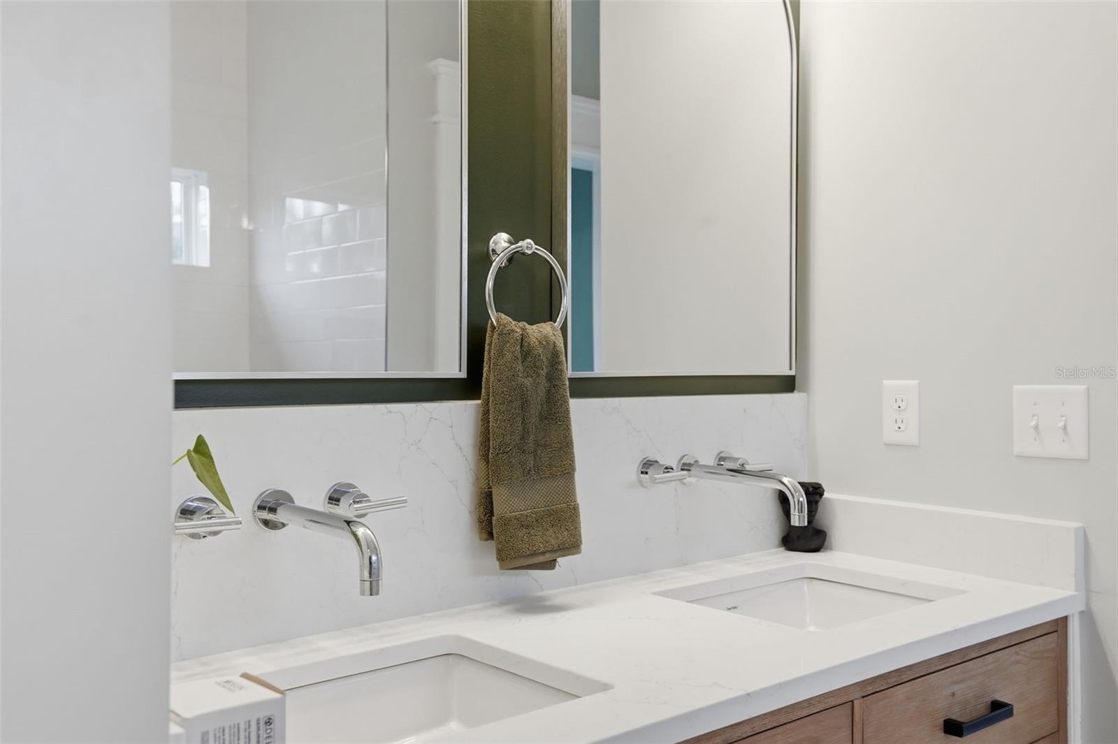 34111 AUGUST AVE, WEBSTER, FL — photo 46