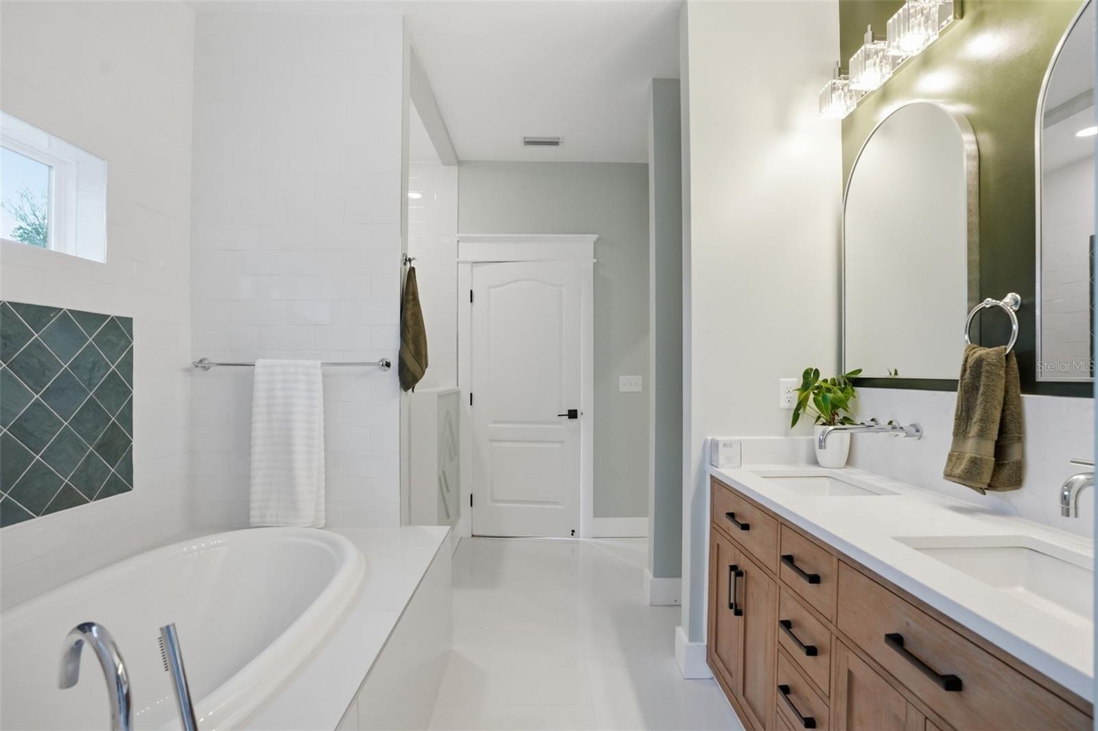 34111 AUGUST AVE, WEBSTER, FL — photo 48
