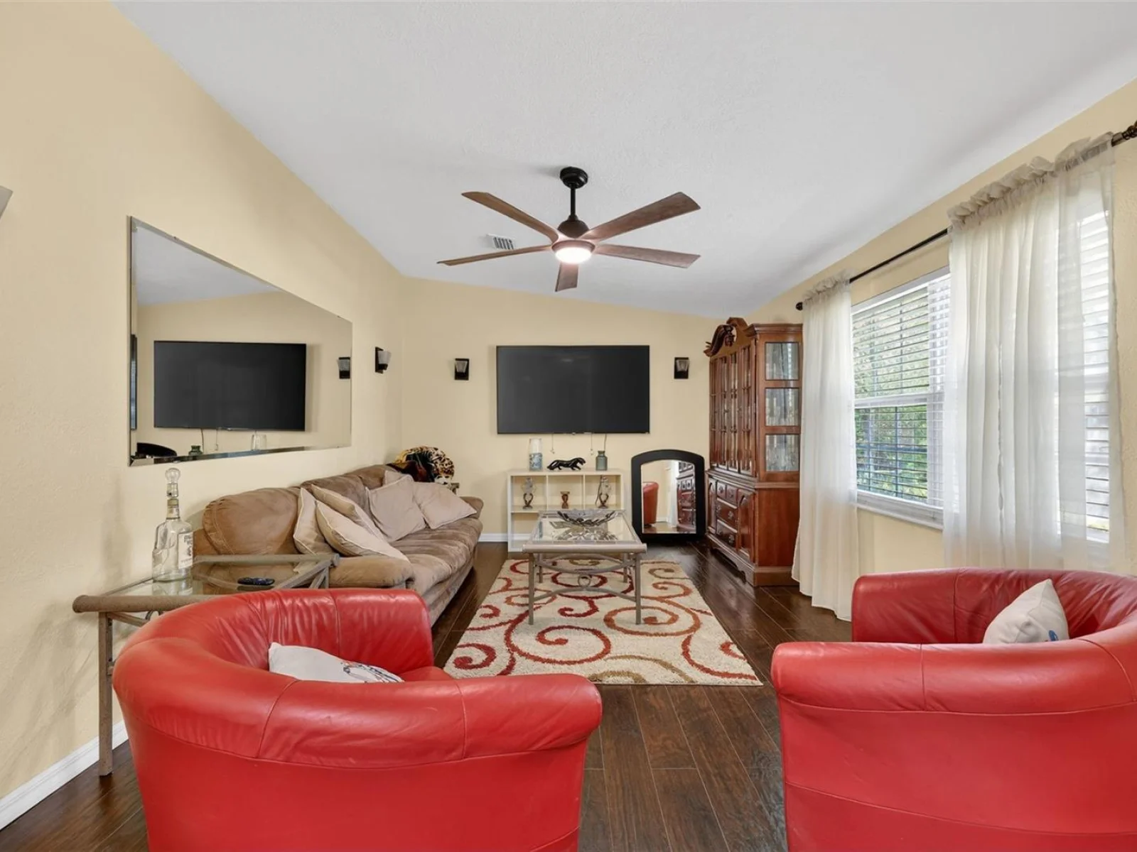 10262 MEMORIAL HWY, TAMPA, FL — photo 27