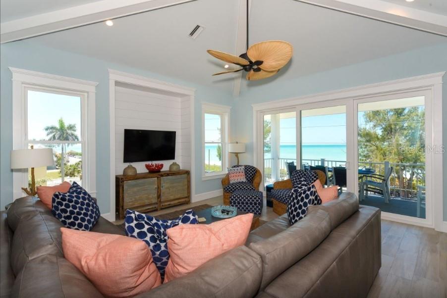 903 GULF DR S, BRADENTON BEACH, FL — photo 6