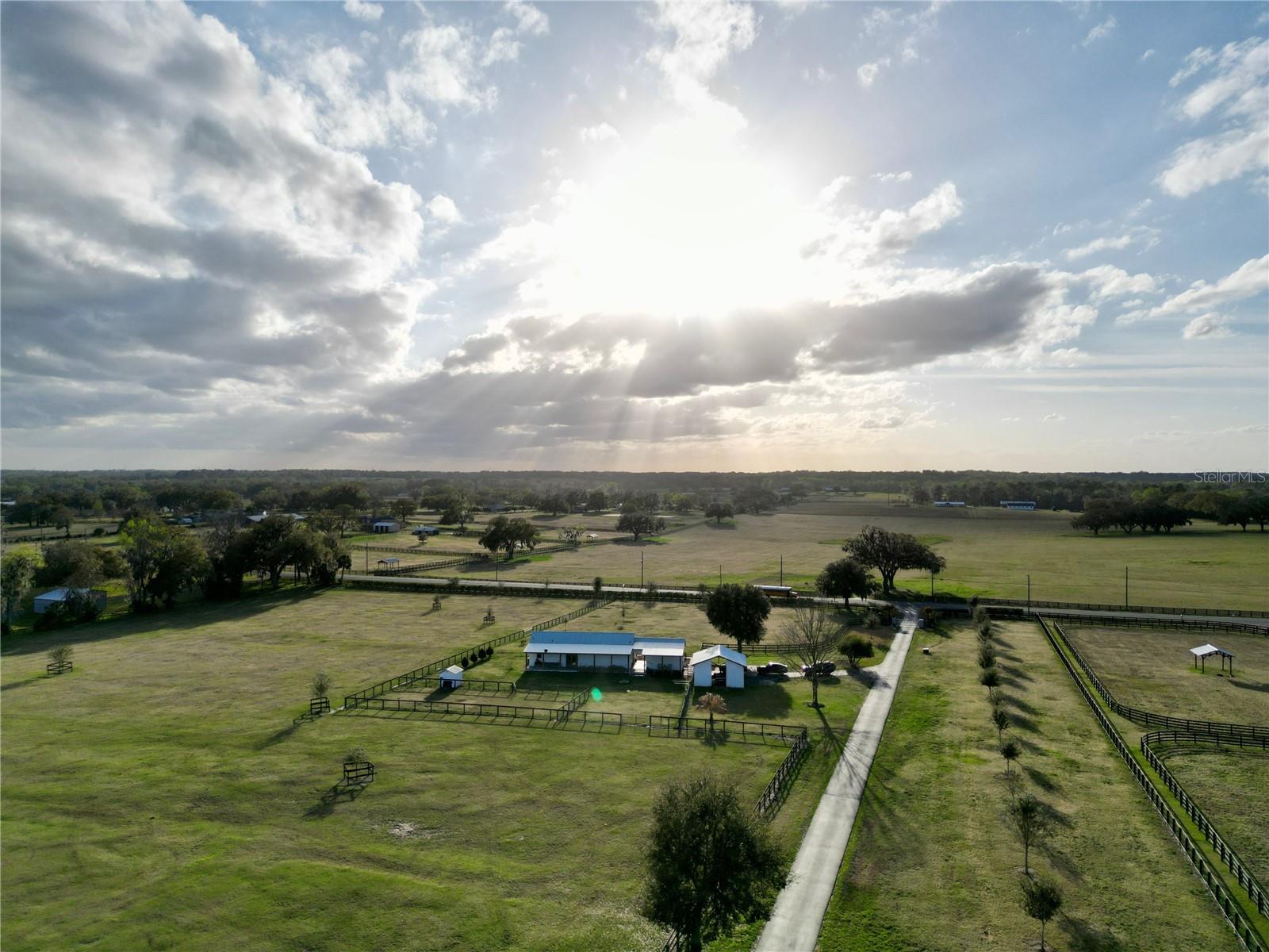12895 NW GAINESVILLE RD, REDDICK, FL — photo 3