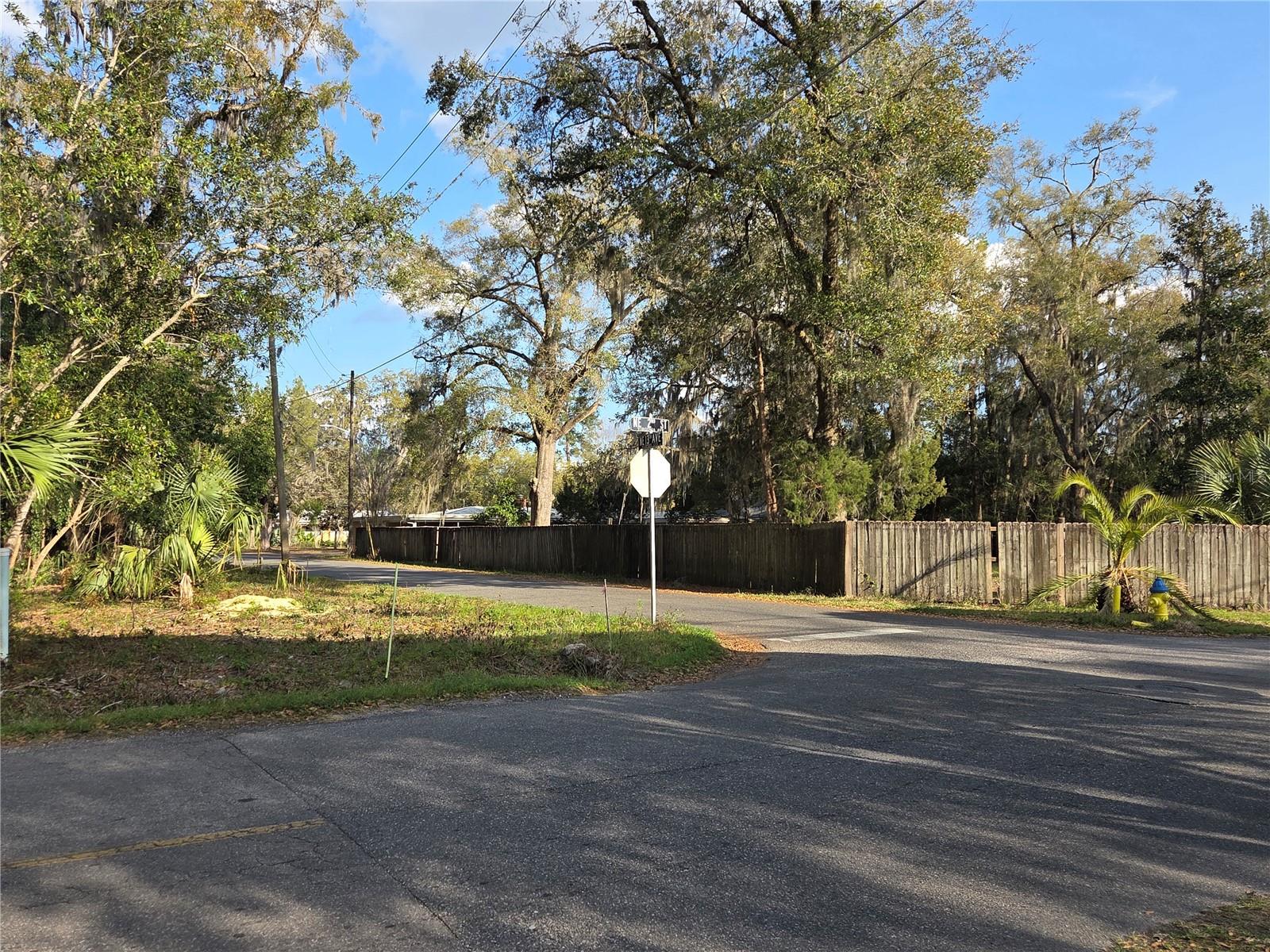 214 NE 13TH AVE, GAINESVILLE, FL — photo 3