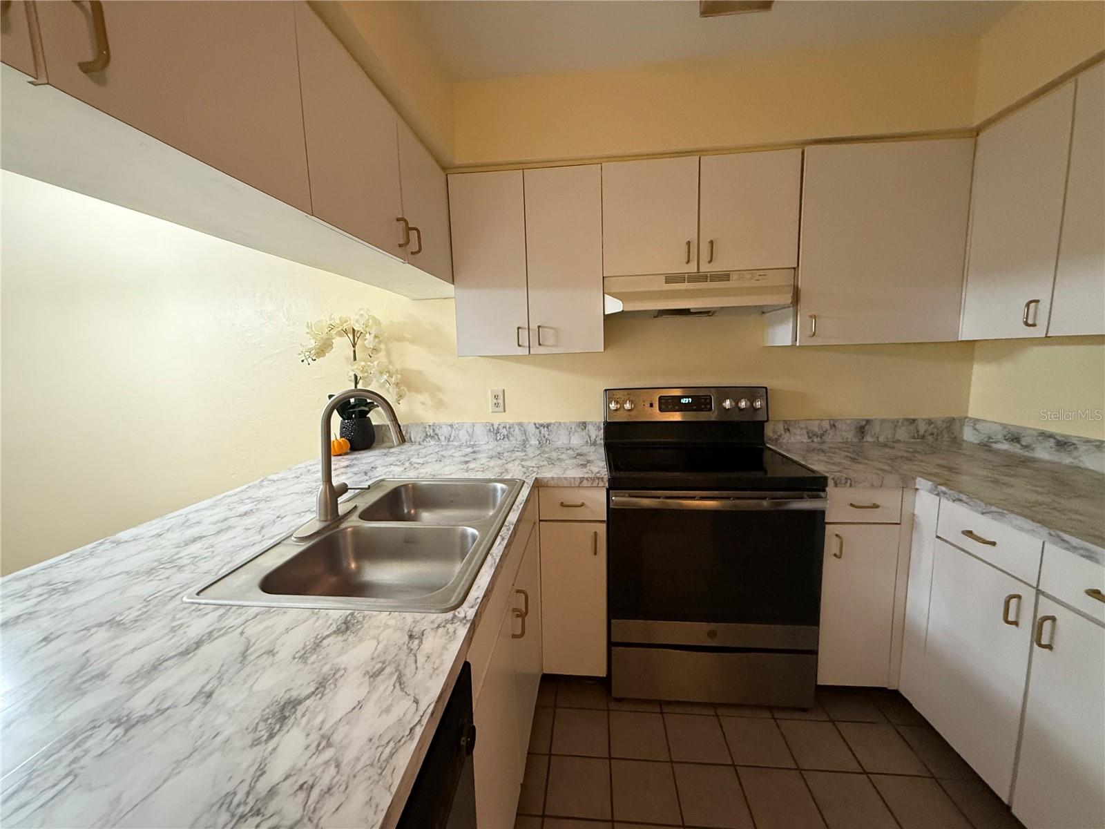 2735 SW 35TH PL #1604, GAINESVILLE, FL — photo 5