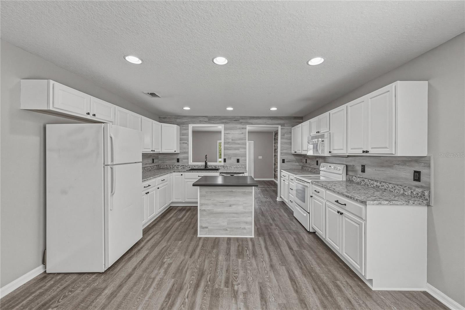 13416 KENT BRADLEY ST, DADE CITY, FL — photo 11